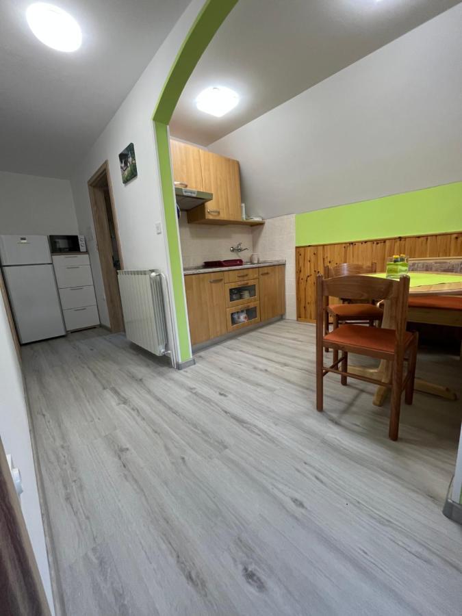 Apartmaji In Sobe Cuder Soca Exterior photo